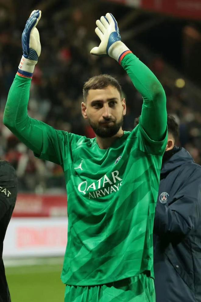 ayx.com-意大利守门员多纳鲁马